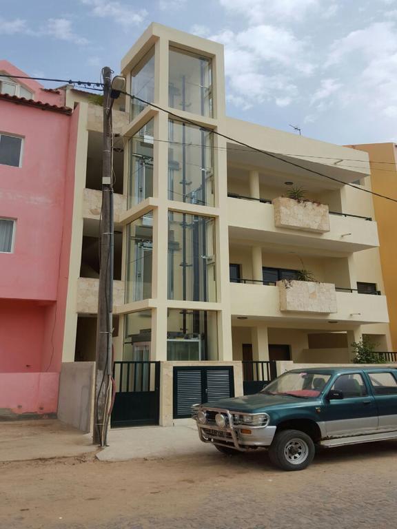Surf House Cabo Verde سانتا ماريا المظهر الخارجي الصورة